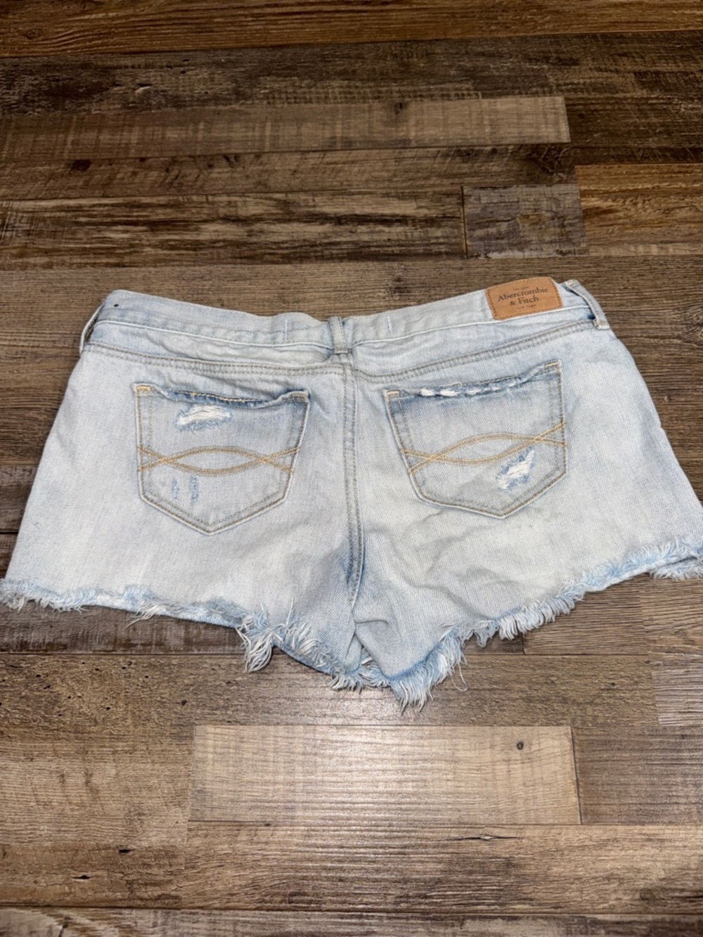 Abercrombie & Fitch Distressed Denim Shorts W27 Size 4 Y2K Low Rise Frayed - Picture 7 of 7